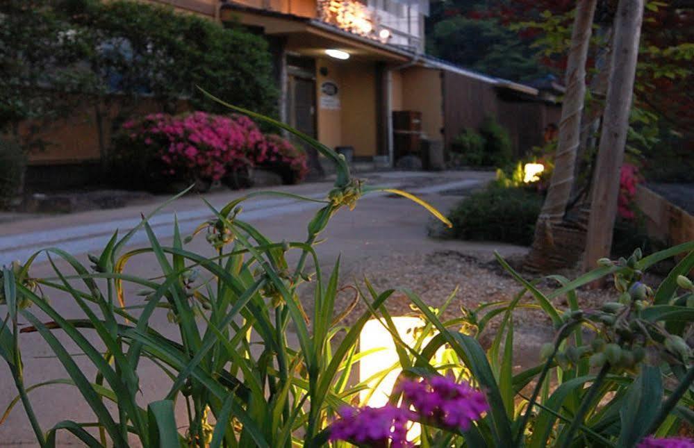 Yourou Onsen Honkan Ономити Экстерьер фото